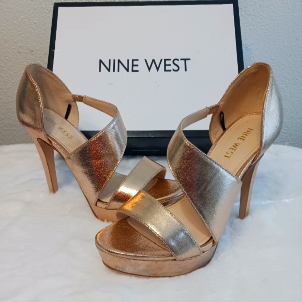 NINE WEST Street Heels 👠
